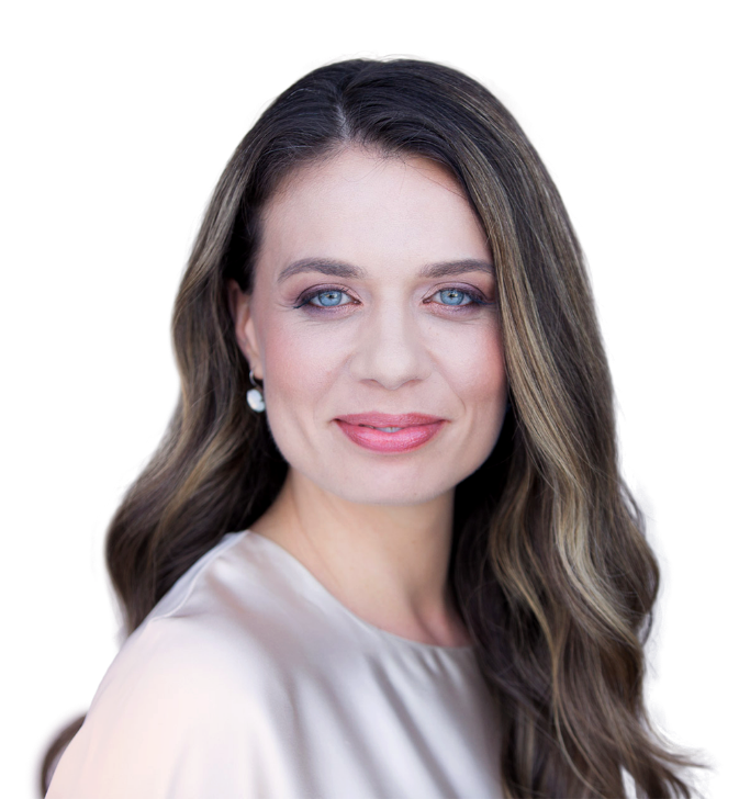 About me-Oana-new wotf-about-oana